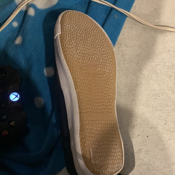 Shoes - Picture 3 of 3